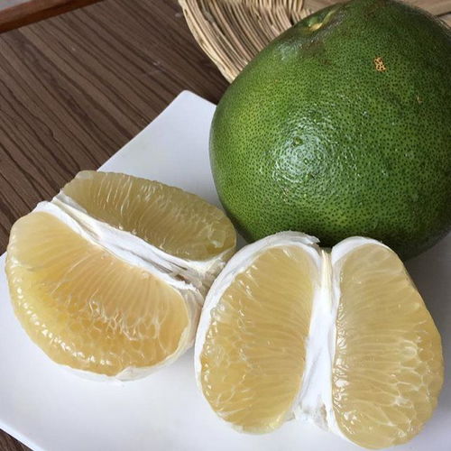 泰國(guó)青柚子 白心金柚的當(dāng)季魅力與市場(chǎng)機(jī)遇